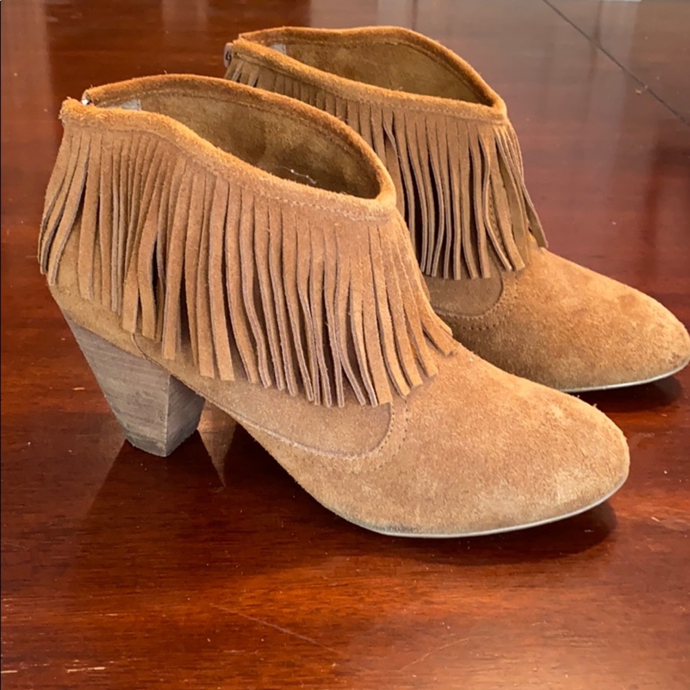 Betsey Johnson Suede Fringe Booties Size 10